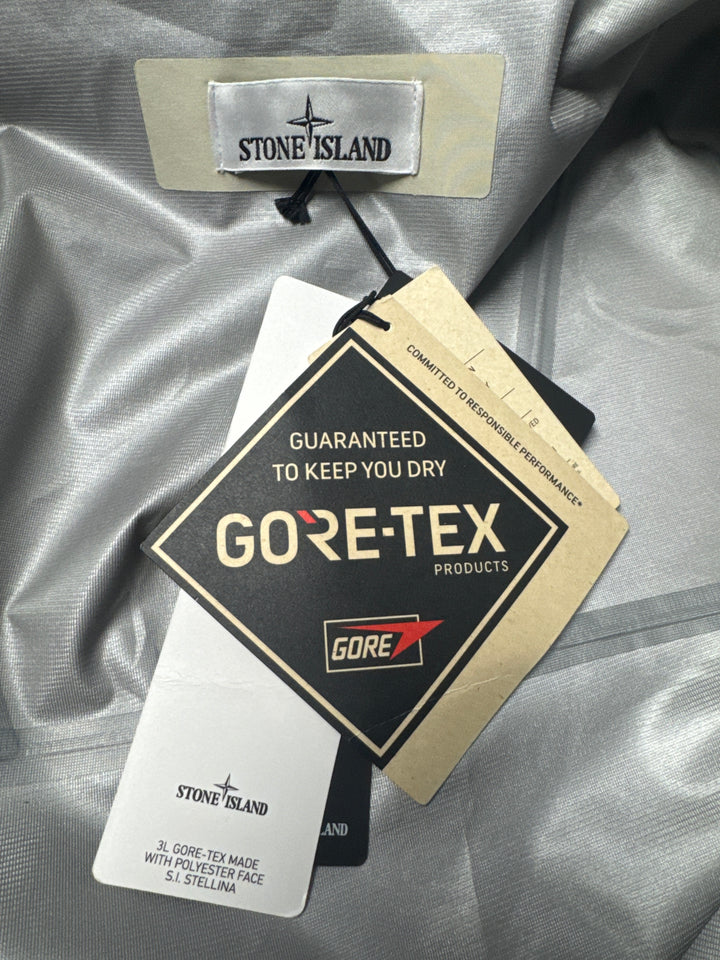 Stone Island Stellina 3L Gore-Tex Jacket With Polyester Face