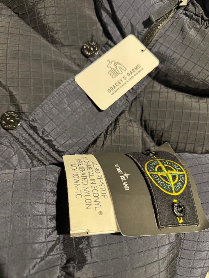 Stone Island Macro Ripstop Nylon Metal In Econyl Regenerated Nylon with Down-TC