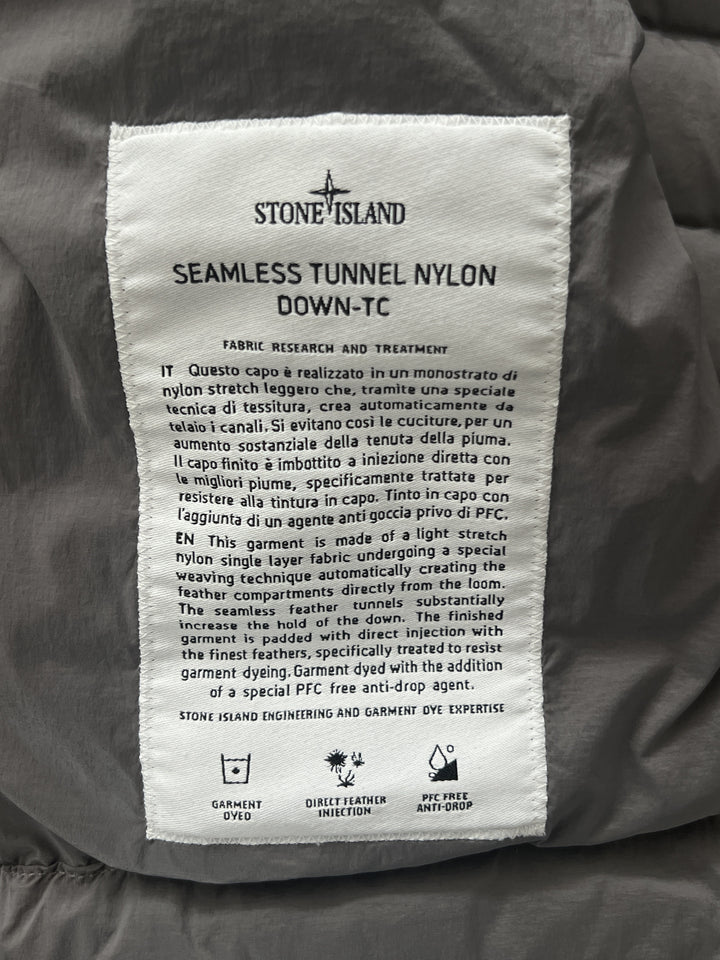 Stone Island Seamless Tunnel Nylon Down-TC