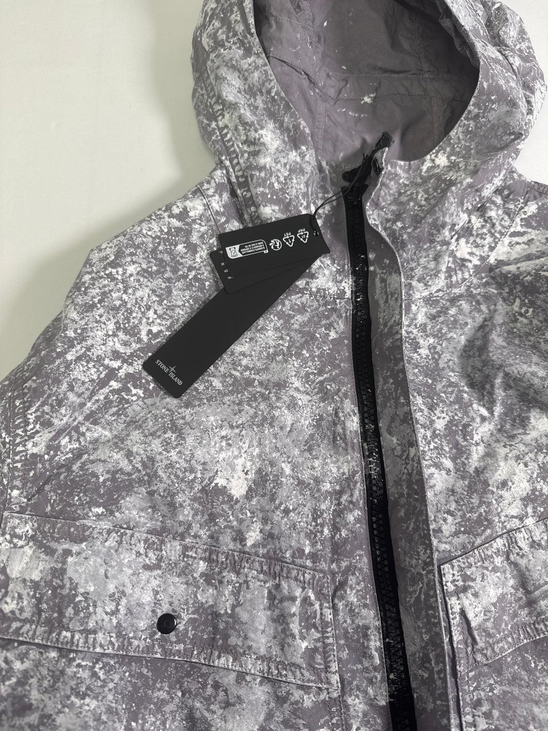 Stone Island White Pigment Paracadute Stretch-TC